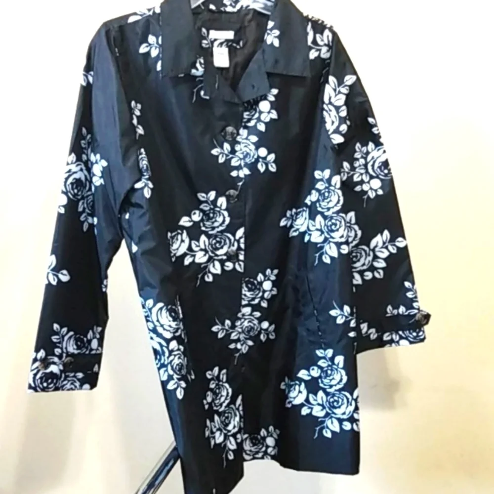 CAPELLI NEW YORK FLORAL SHORT COAT SIZE SMALL